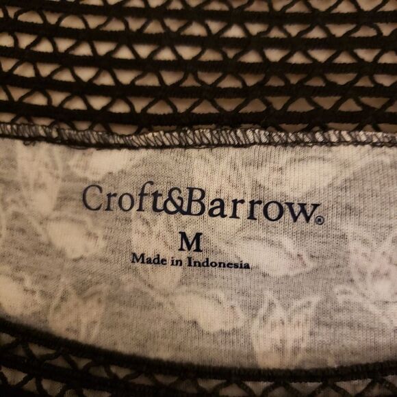 Croft & Barrow black/butterflies pullover top med - Picture 5 of 5